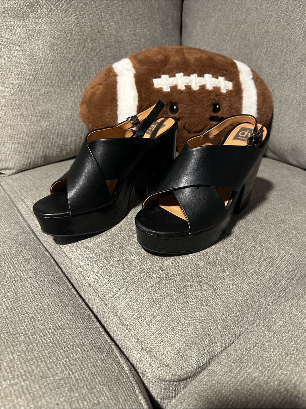 Dolce Vita Black Cypress Crisscross Platform Slingbacks - Picture 2 of 9